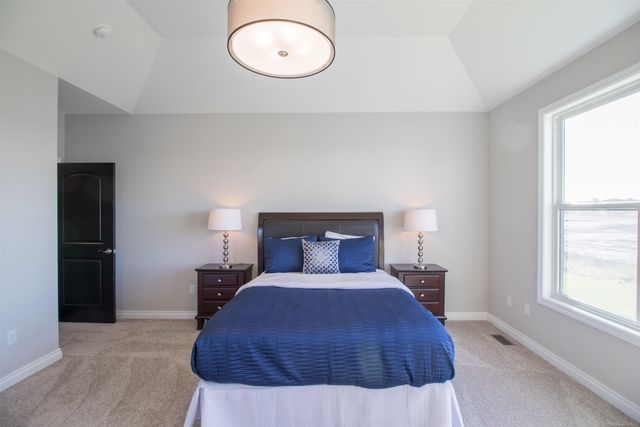 7496 Brunswick Drive 49, Washington Twp, MI 48095