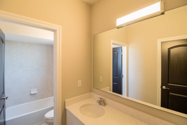 7496 Brunswick Drive 49, Washington Twp, MI 48095