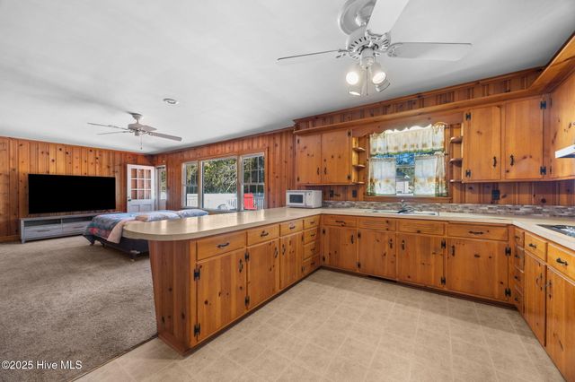 2705 Carey Road, Kinston, NC 28504