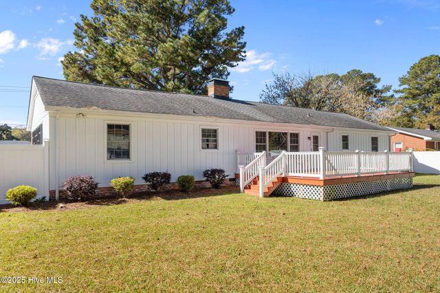 2705 Carey Road, Kinston, NC 28504