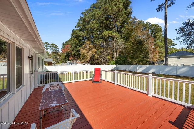 2705 Carey Road, Kinston, NC 28504