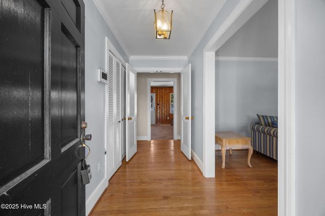 2705 Carey Road, Kinston, NC 28504