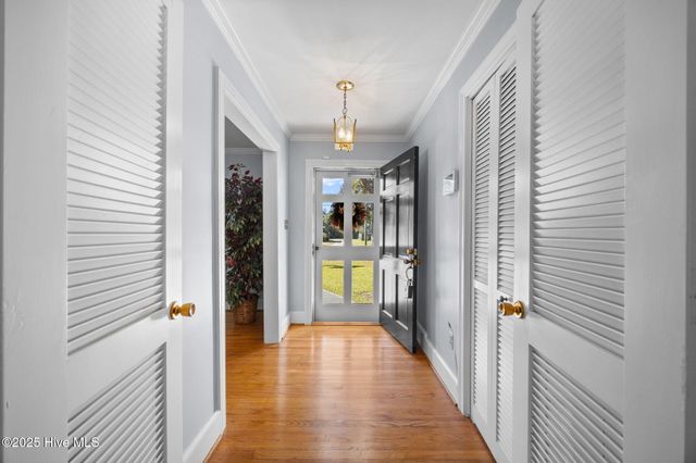 2705 Carey Road, Kinston, NC 28504