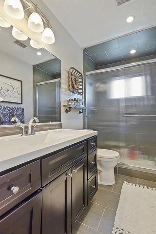 18393 Paradise Rd, Tracy, CA 95304