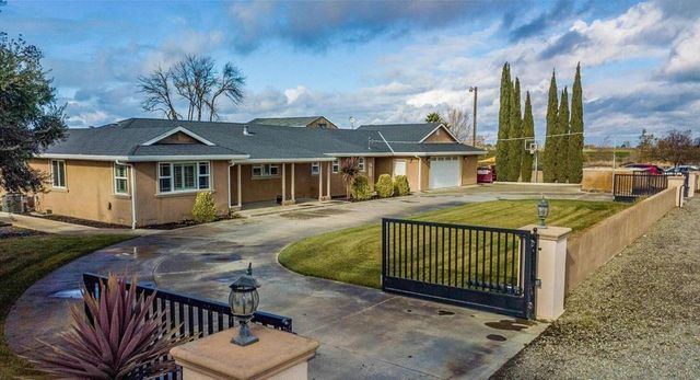 18393 Paradise Rd, Tracy, CA 95304