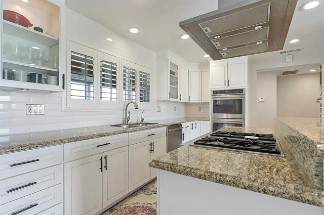 18393 Paradise Rd, Tracy, CA 95304