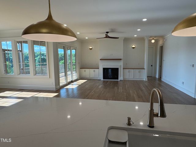 135 Perch Lane, Hillsborough, NC 27278