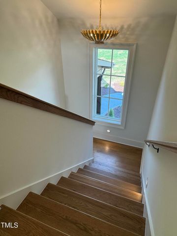 135 Perch Lane, Hillsborough, NC 27278