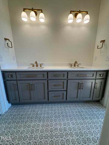 135 Perch Lane, Hillsborough, NC 27278