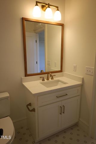 135 Perch Lane, Hillsborough, NC 27278