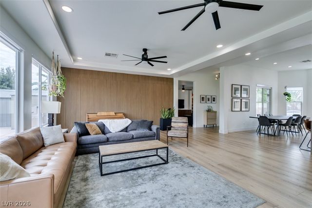 7210 Shallowford Avenue, Las Vegas, NV 89131