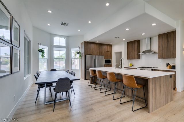 7210 Shallowford Avenue, Las Vegas, NV 89131