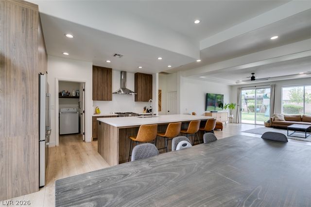 7210 Shallowford Avenue, Las Vegas, NV 89131