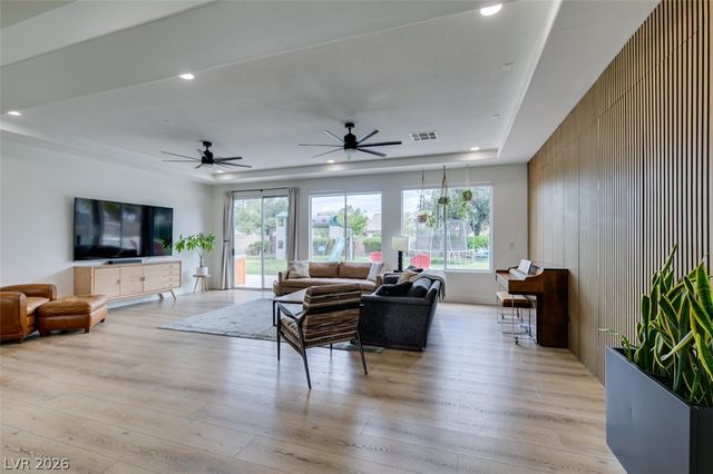 7210 Shallowford Avenue, Las Vegas, NV 89131
