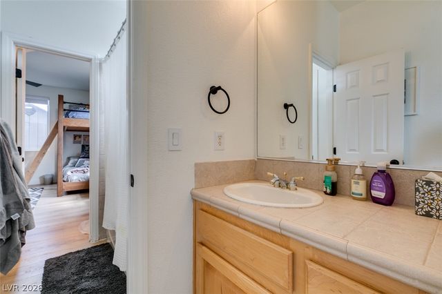 7210 Shallowford Avenue, Las Vegas, NV 89131