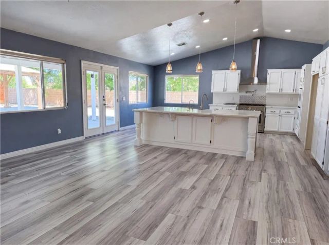 15358 Lookout, Apple Valley, CA 92307