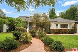 3200 Stoner Avenue, Los Angeles, CA 90066