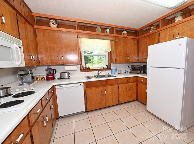 209 Northwood Drive, Morganton, NC 28655