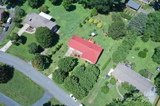 209 Northwood Drive, Morganton, NC 28655
