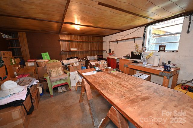 209 Northwood Drive, Morganton, NC 28655
