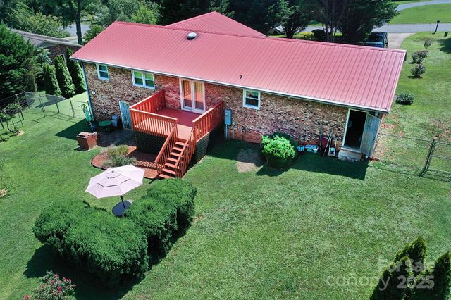 209 Northwood Drive, Morganton, NC 28655