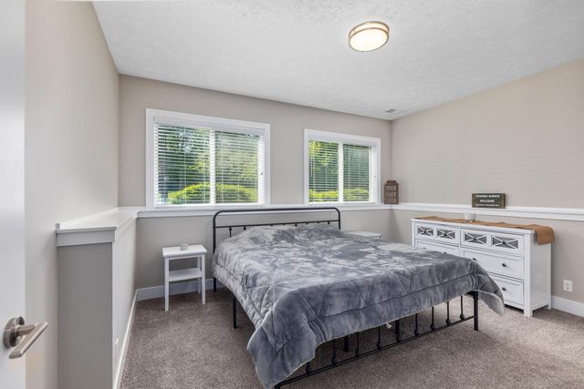 9579 Arrowcrest Drive, Rockford, MI 49341