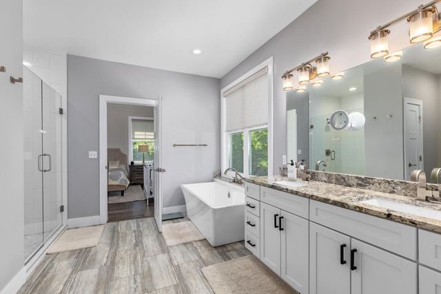 9579 Arrowcrest Drive, Rockford, MI 49341