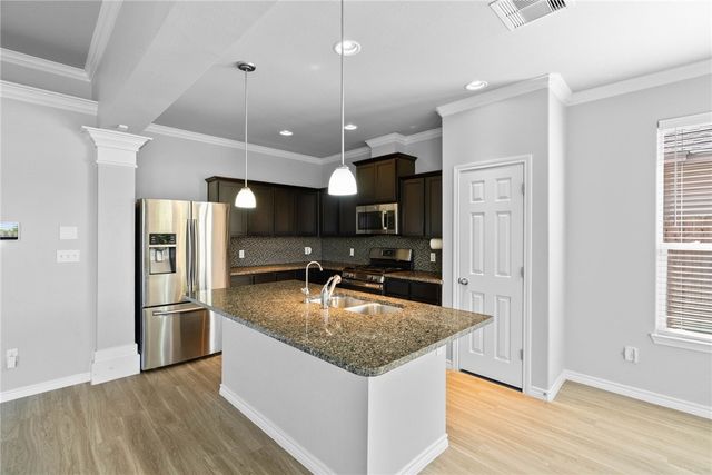 8009 Pavo Real St, Corpus Christi, TX 78414