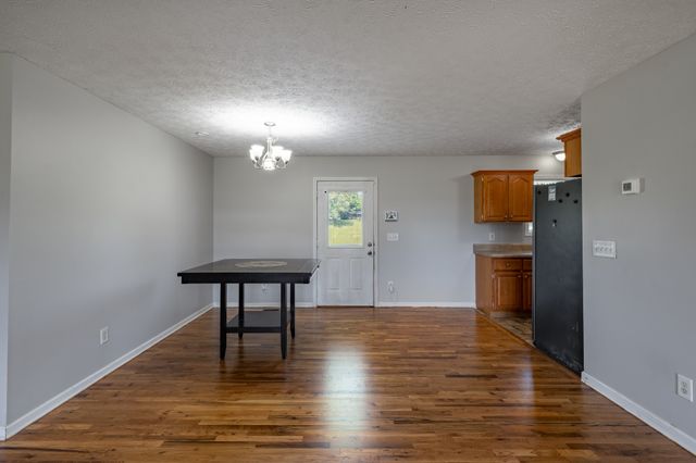 491 White Rd, Portland, TN 37148
