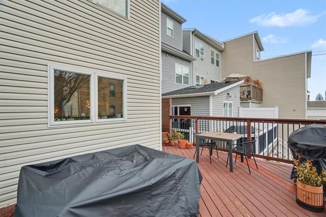 1507 Federal St, Central North Side, PA 15212