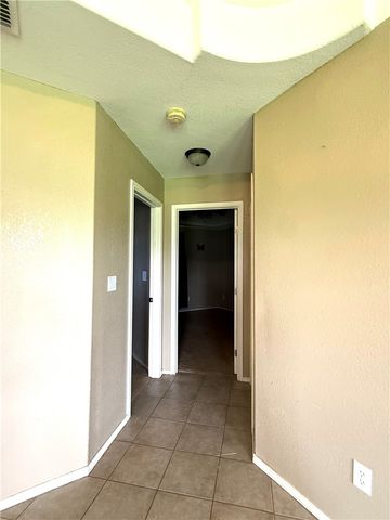 308 Scott St, Alice, TX 78332
