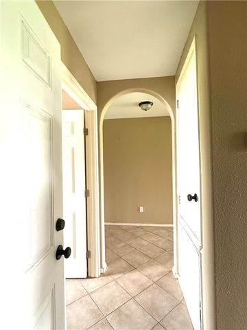 308 Scott St, Alice, TX 78332
