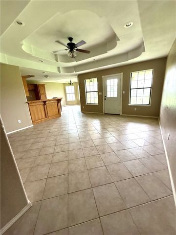 308 Scott St, Alice, TX 78332