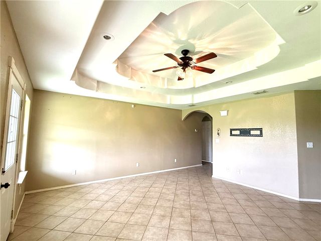 308 Scott St, Alice, TX 78332
