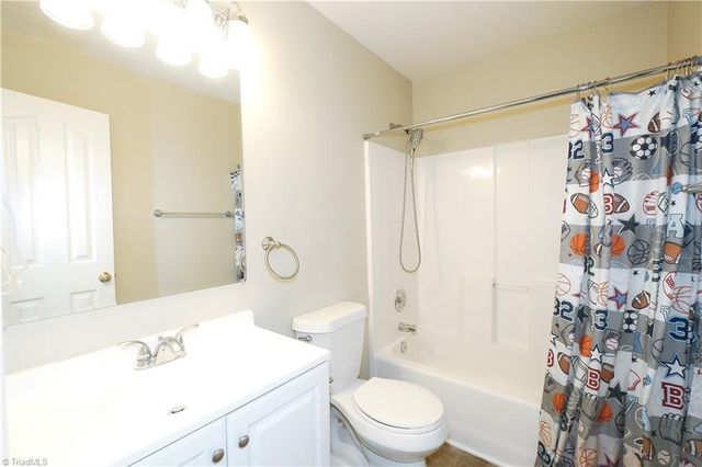 4807 Adams Ridge Drive, Greensboro, NC 27407
