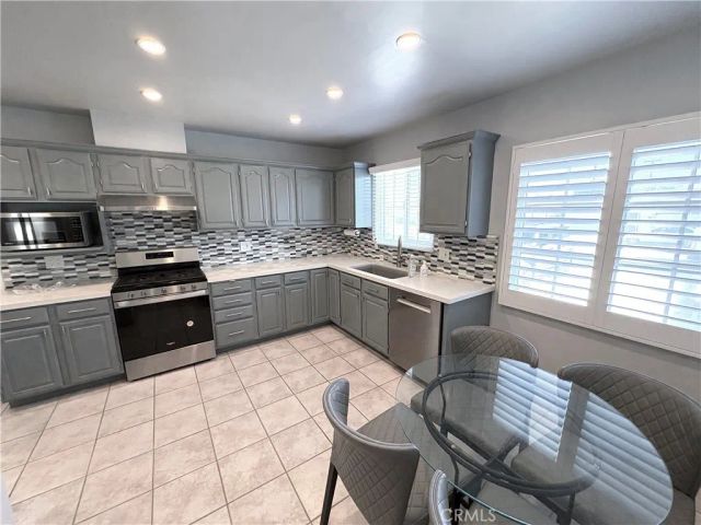 2049 W 185th Street, Torrance, CA 90504