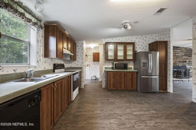 8873 PISCES Circle S, Jacksonville, FL 32222