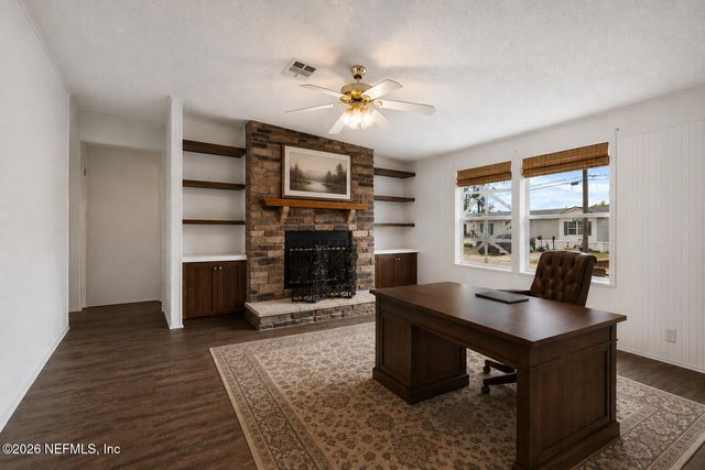 8873 PISCES Circle S, Jacksonville, FL 32222