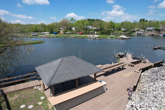 2412 N West Shafer Drive, Monticello, IN 47960