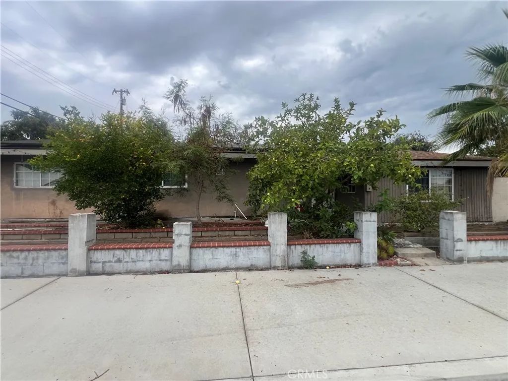 10542 Gilbert, Anaheim, CA 92804
