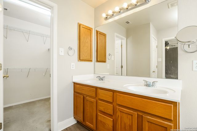 4114 Bear Oak, San Antonio, TX 78223