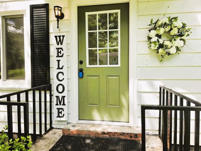 121 Turnpike Ave, Camden, TN 38320