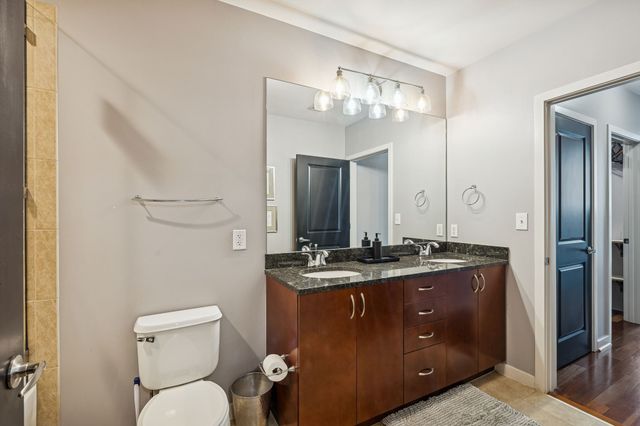 301 Demonbreun St Unit 1713, Nashville, TN 37201