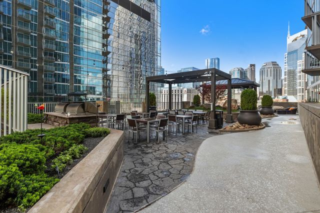 301 Demonbreun St Unit 1713, Nashville, TN 37201