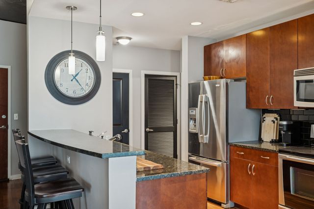 301 Demonbreun St Unit 1713, Nashville, TN 37201