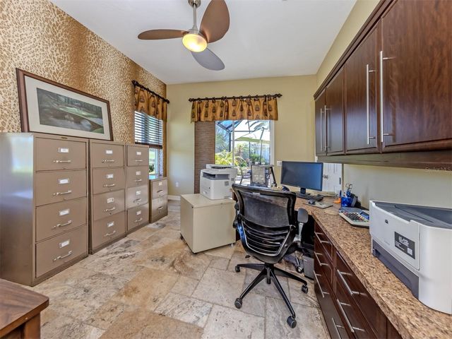 411 WELLINGTON COURT, Venice, FL 34292