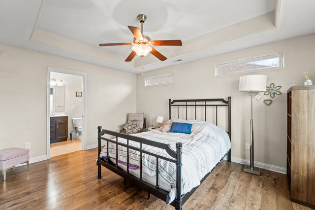 5715 CAMDEN CIR, Columbia, MO 65201