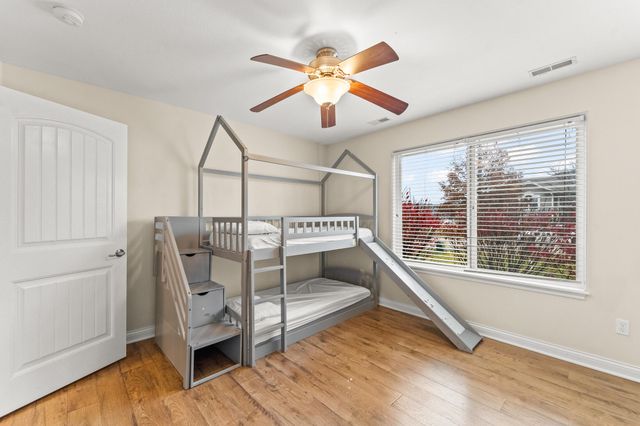 5715 CAMDEN CIR, Columbia, MO 65201