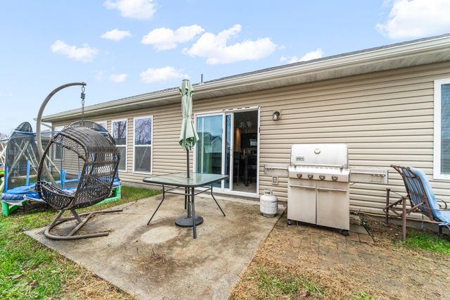 5715 CAMDEN CIR, Columbia, MO 65201