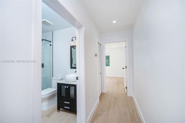 817 Columbus Boulevard 817, Coral Gables, FL 33134